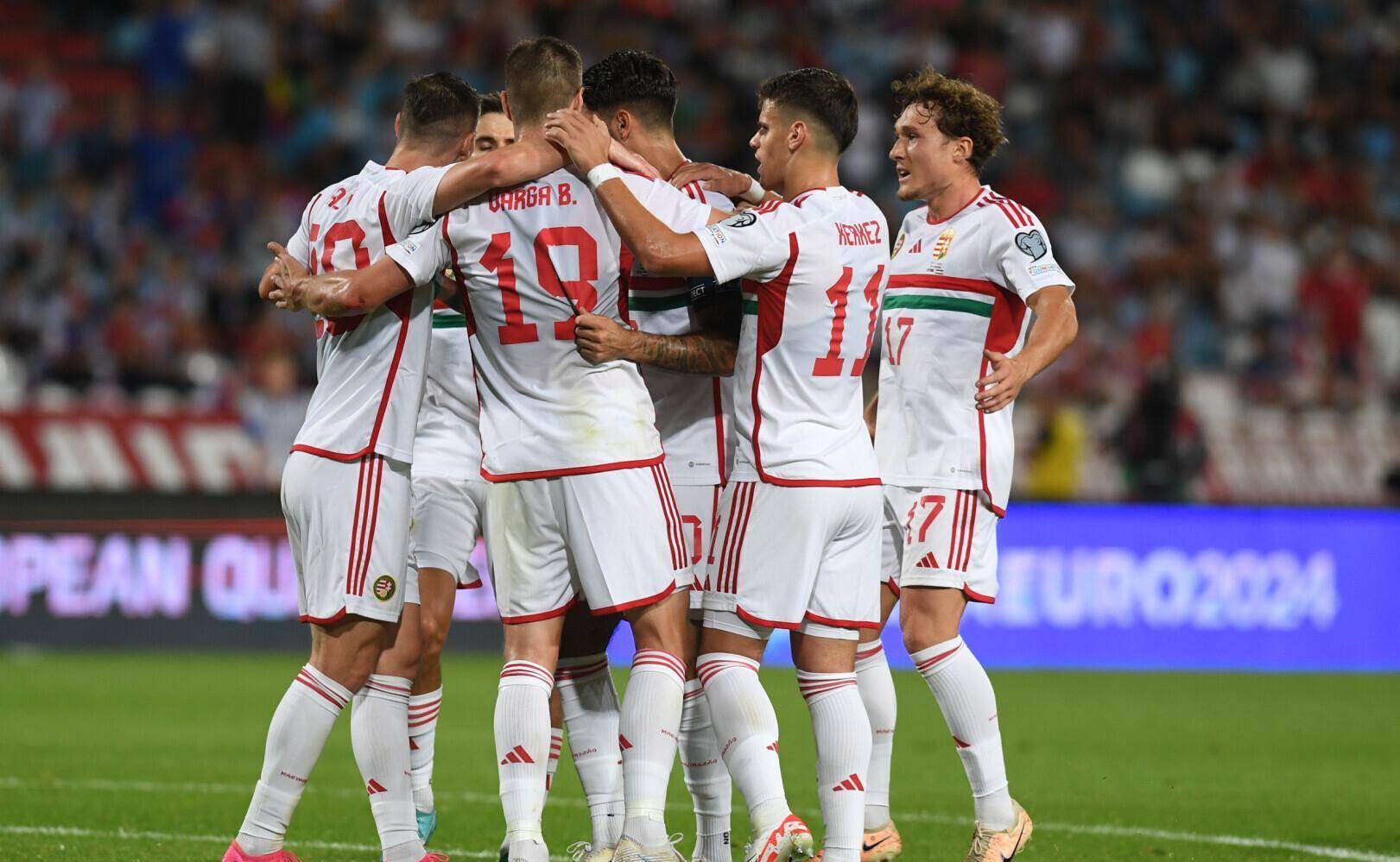 匈牙利球队在国际赛事中大破对手，遥遥领先的简单介绍